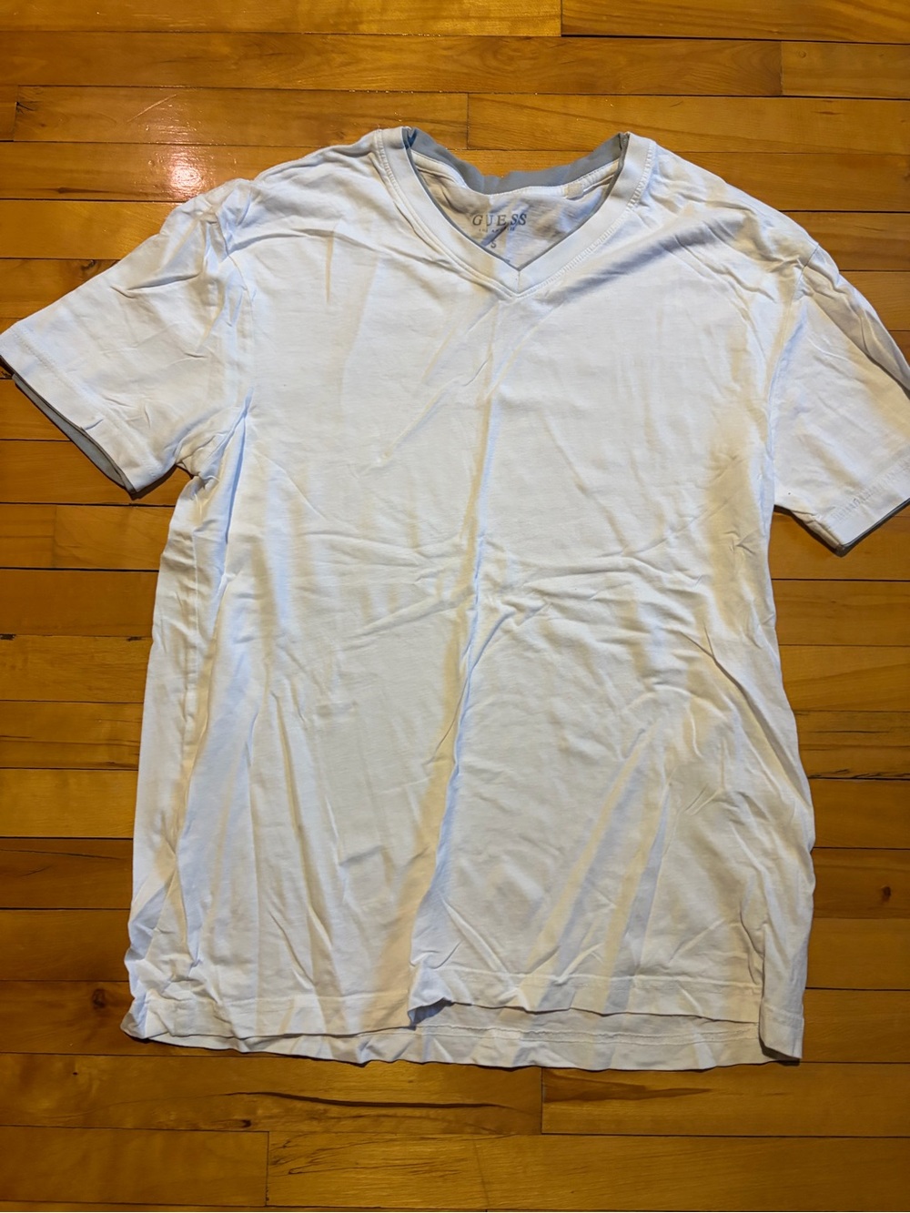 Guess Men's White V-Neck Short Sleeve Tee